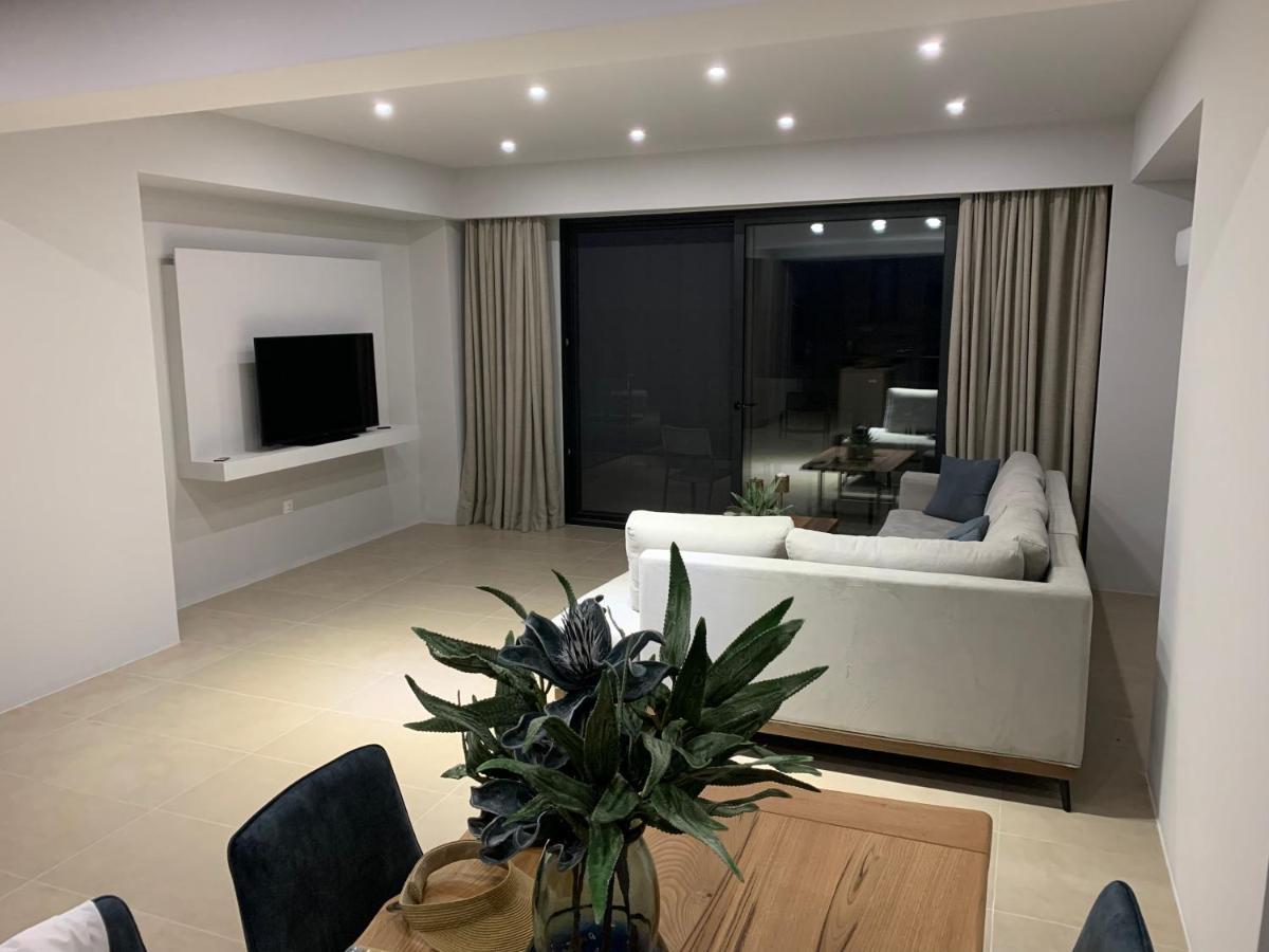 Central Urban Luxury Sea View Apt Since 2009 Ierapetra  Exterior photo